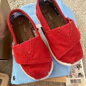 TOMS Kids Red Canvas Slip-On Sneakers